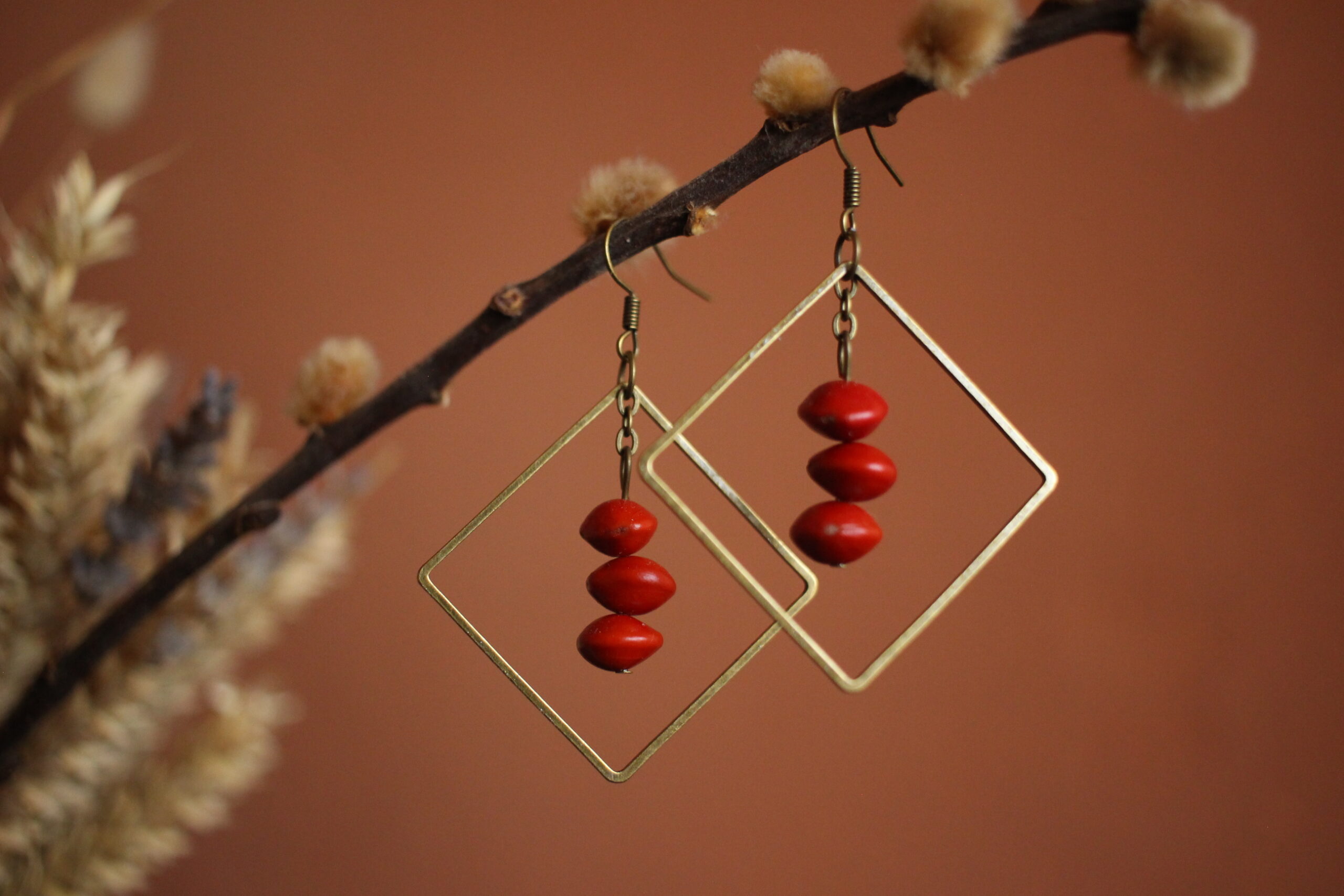 Boucles d'oreilles Carré rouge – Image 3