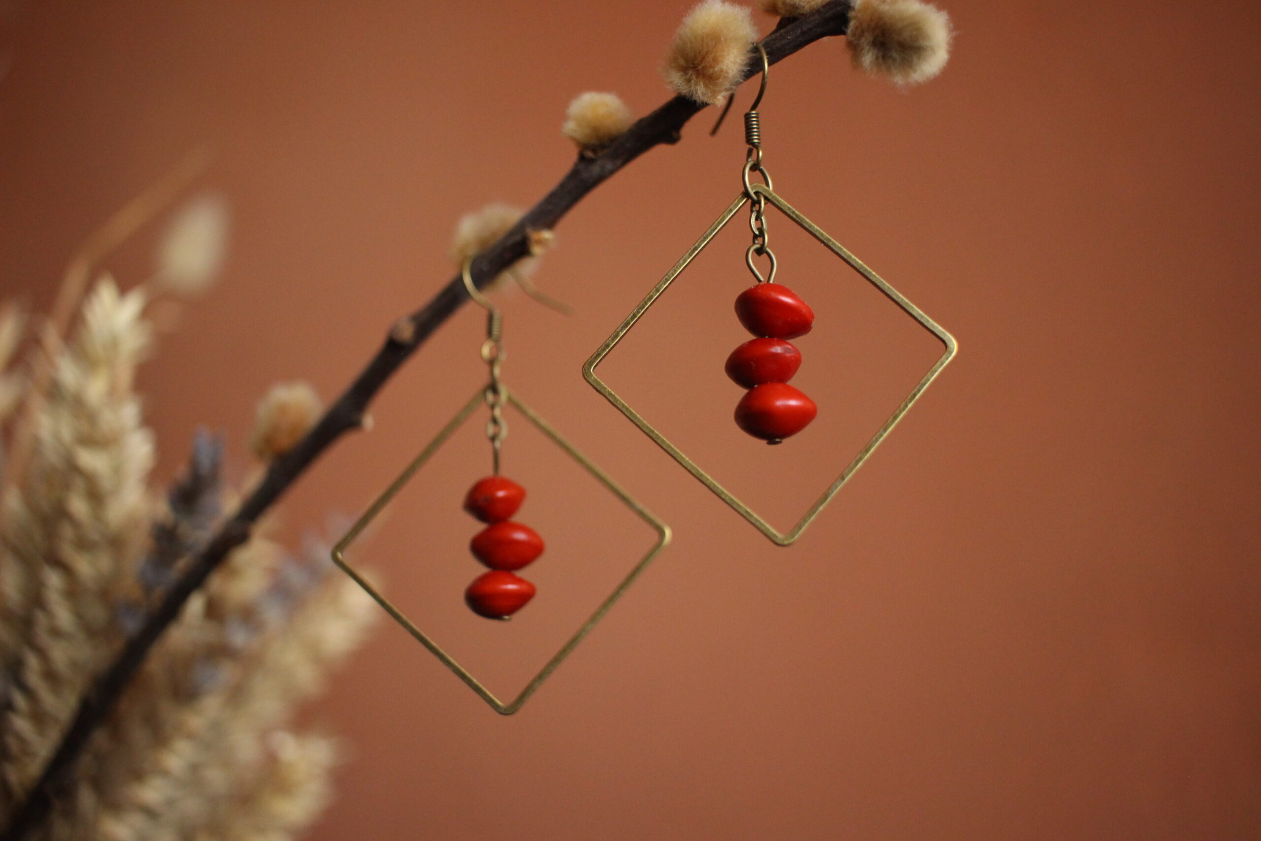 Boucles d'oreilles Carré rouge – Image 4