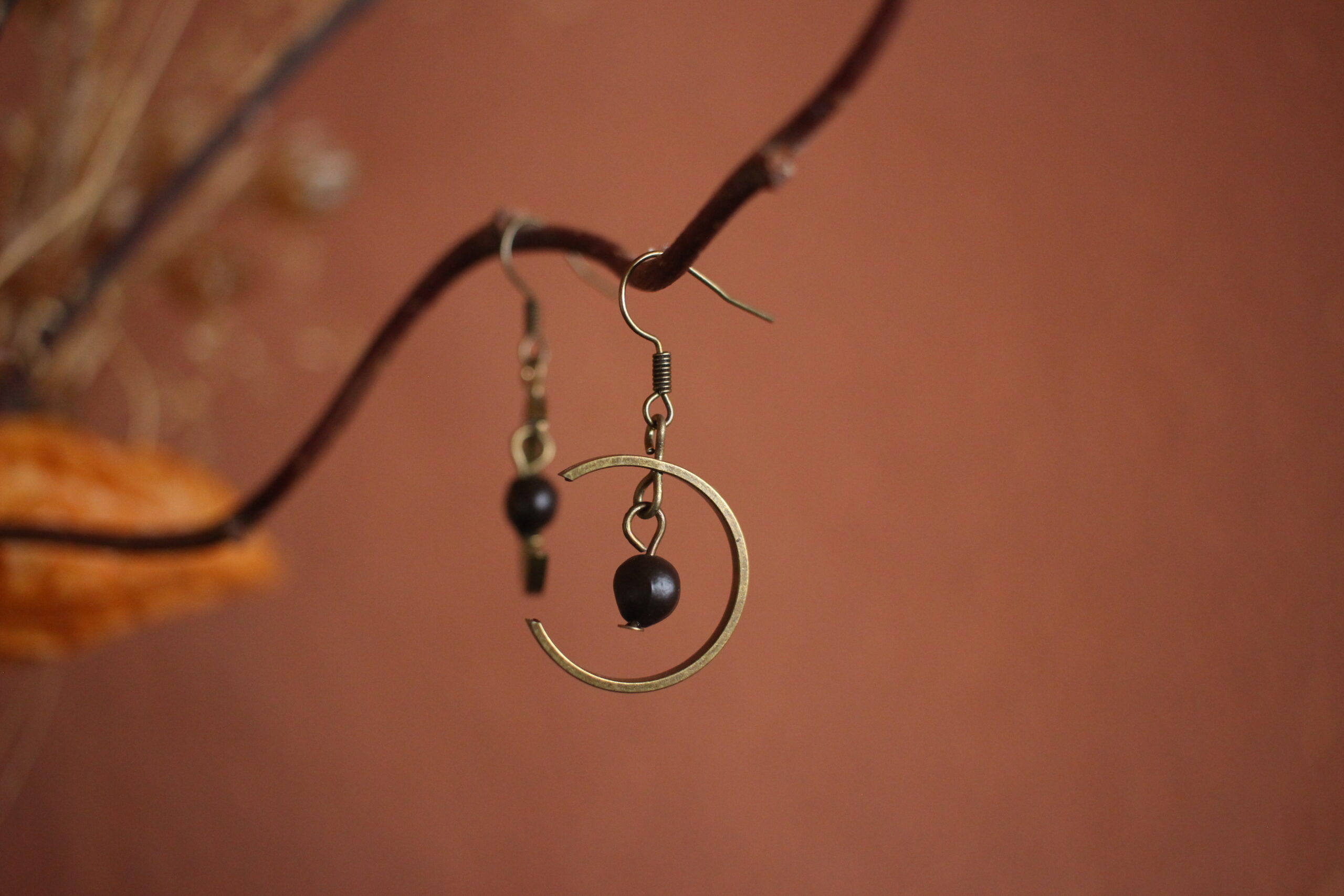 Boucles d'oreilles Lune noire – Image 9