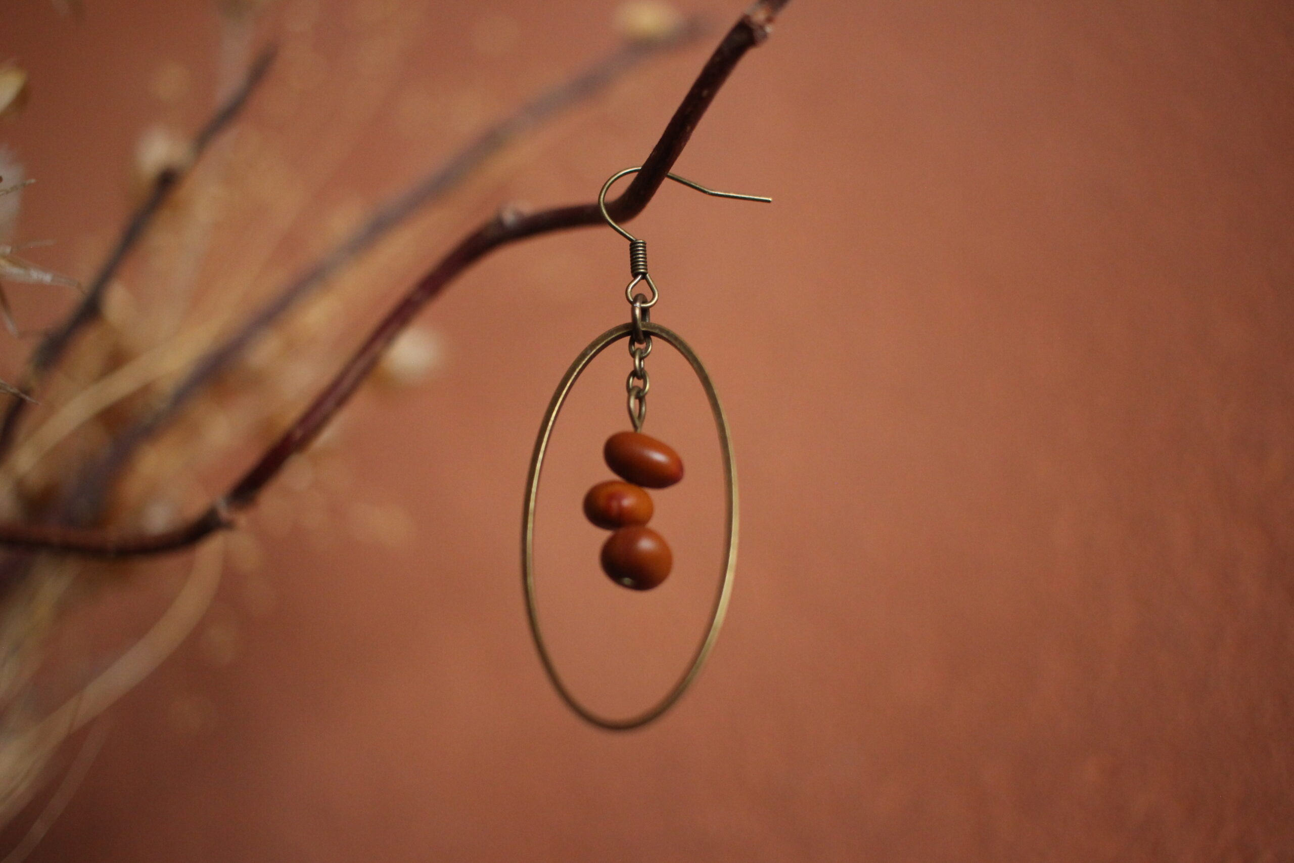 Boucles d'oreilles Ovale marron – Image 5