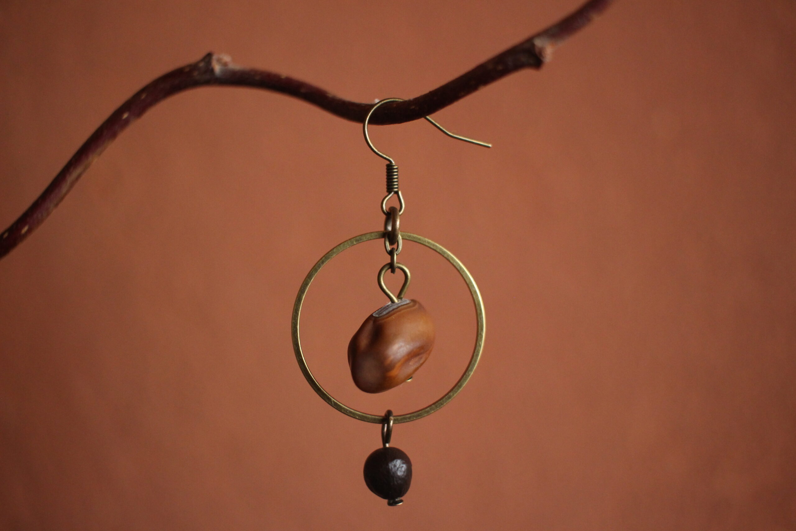 Boucles d'oreilles Rond marron et noir – Image 6