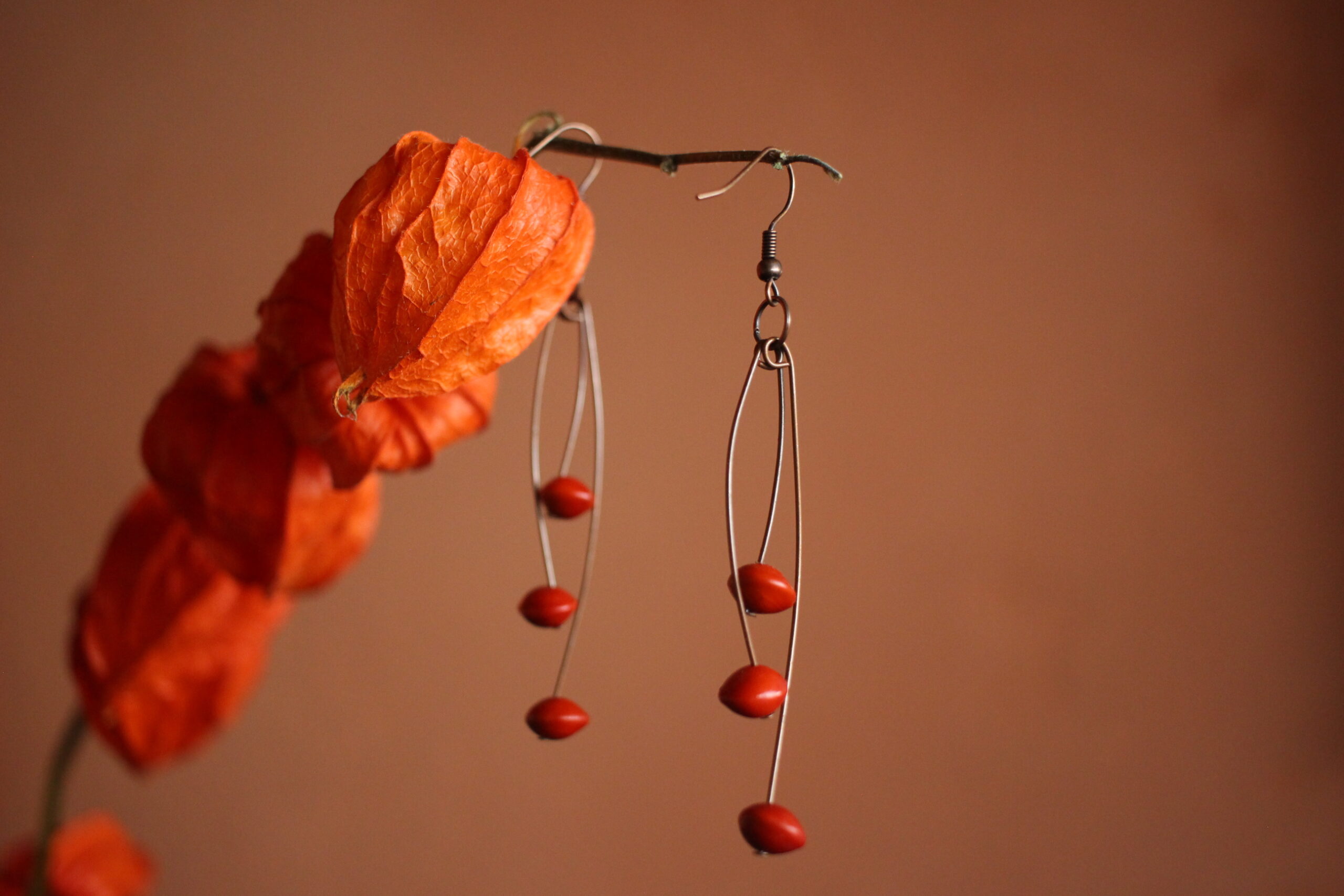 Boucles d'oreilles Défilé rouge – Image 2