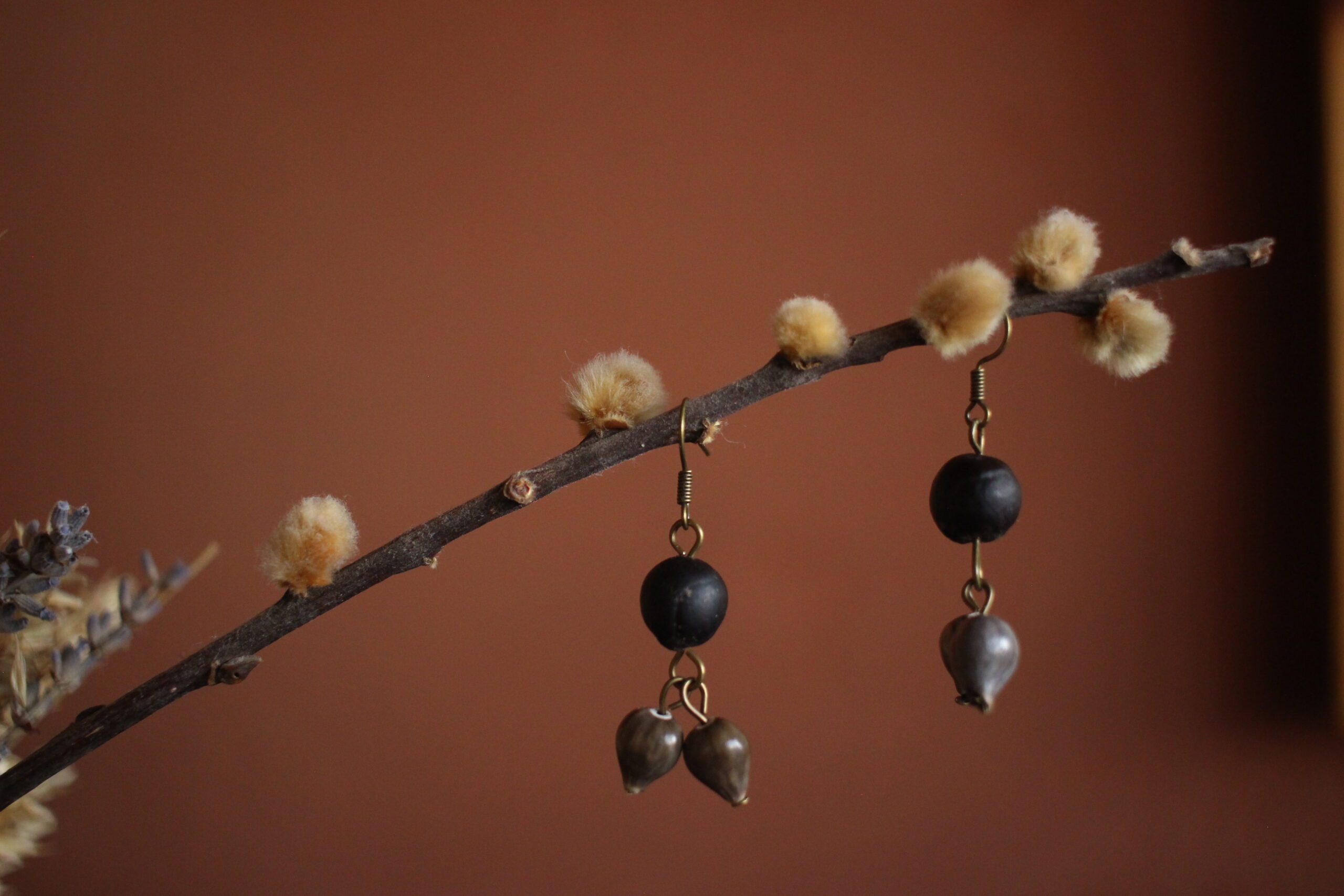 Boucles d'oreilles Savonnette et larmes de Job – Image 3