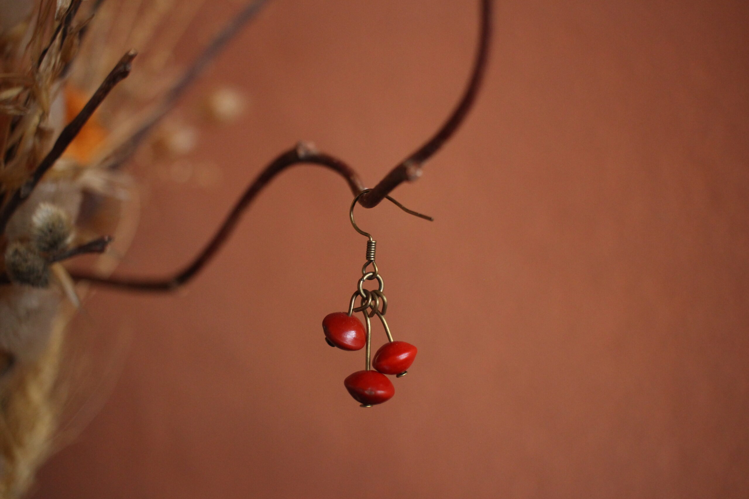 Boucles d'oreilles Trio rouge – Image 2